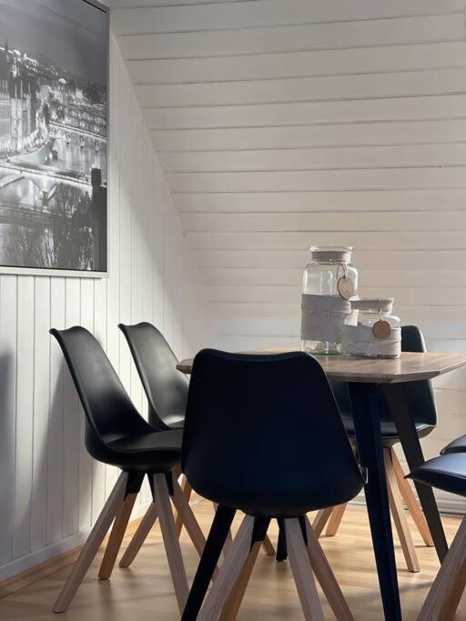 Gemuetliche, Helle Wohnung In Paderborn Buitenkant foto