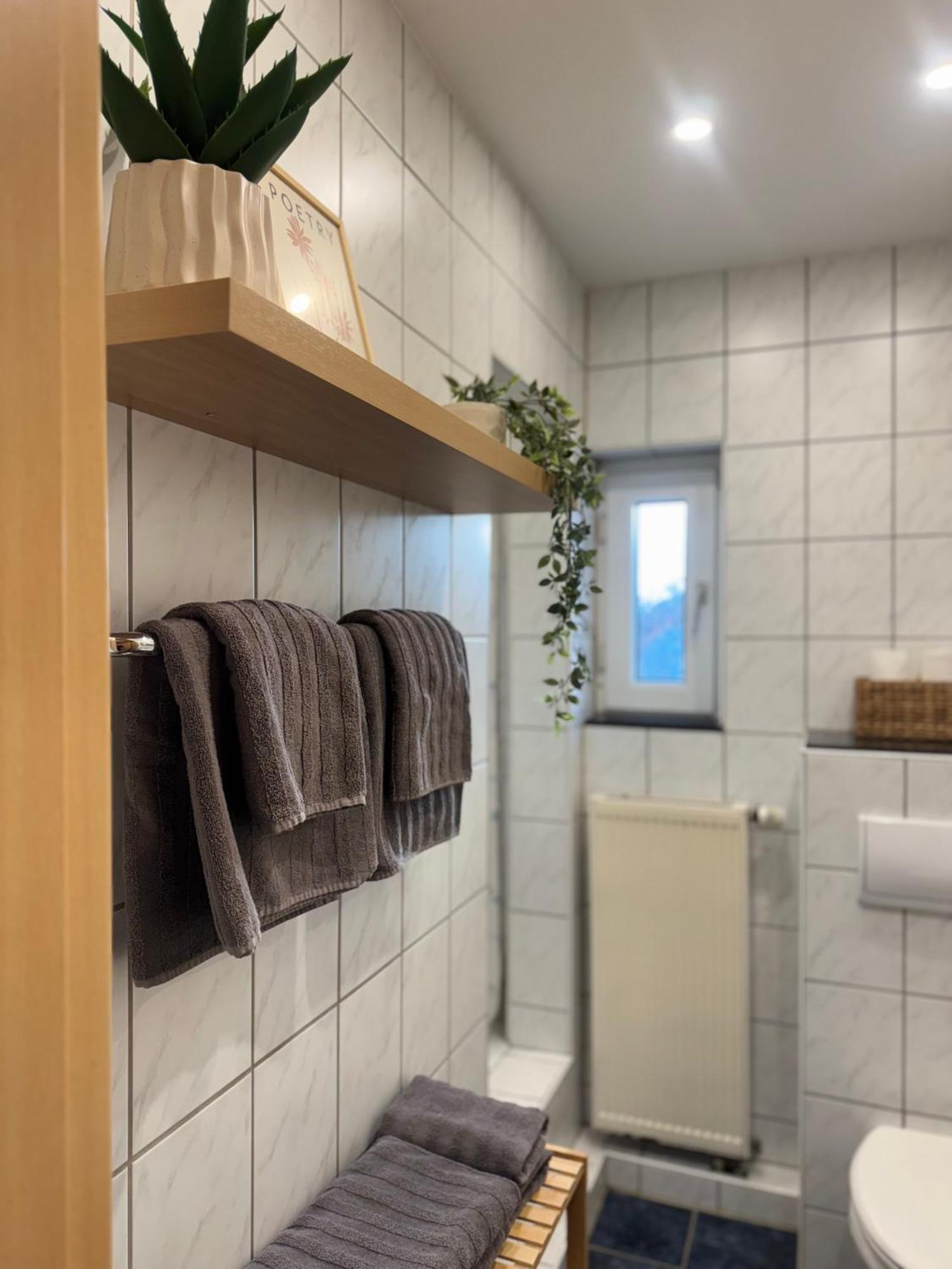 Gemuetliche, Helle Wohnung In Paderborn Buitenkant foto